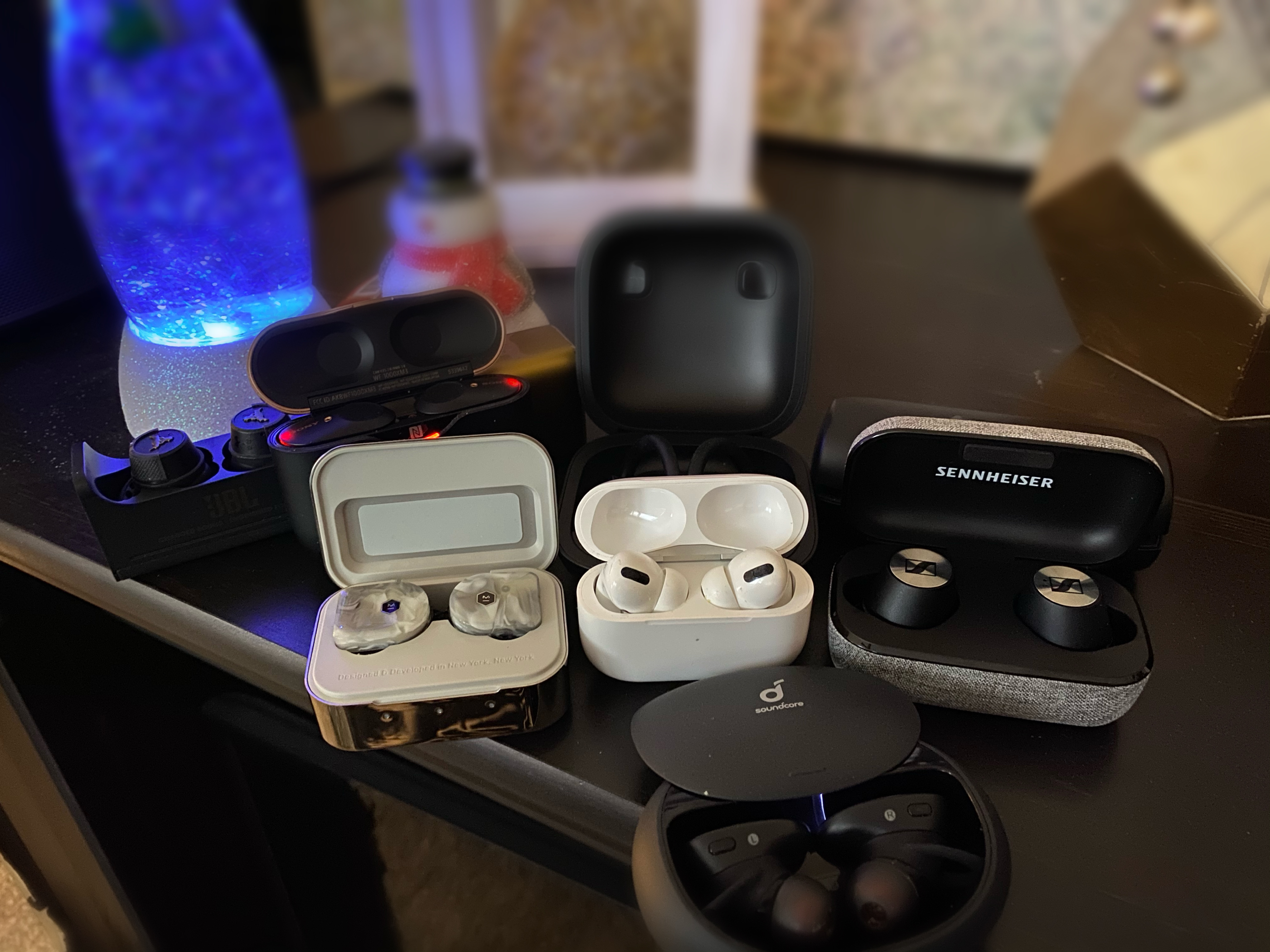 The Wireless (R)evolution – A Headphone Primer